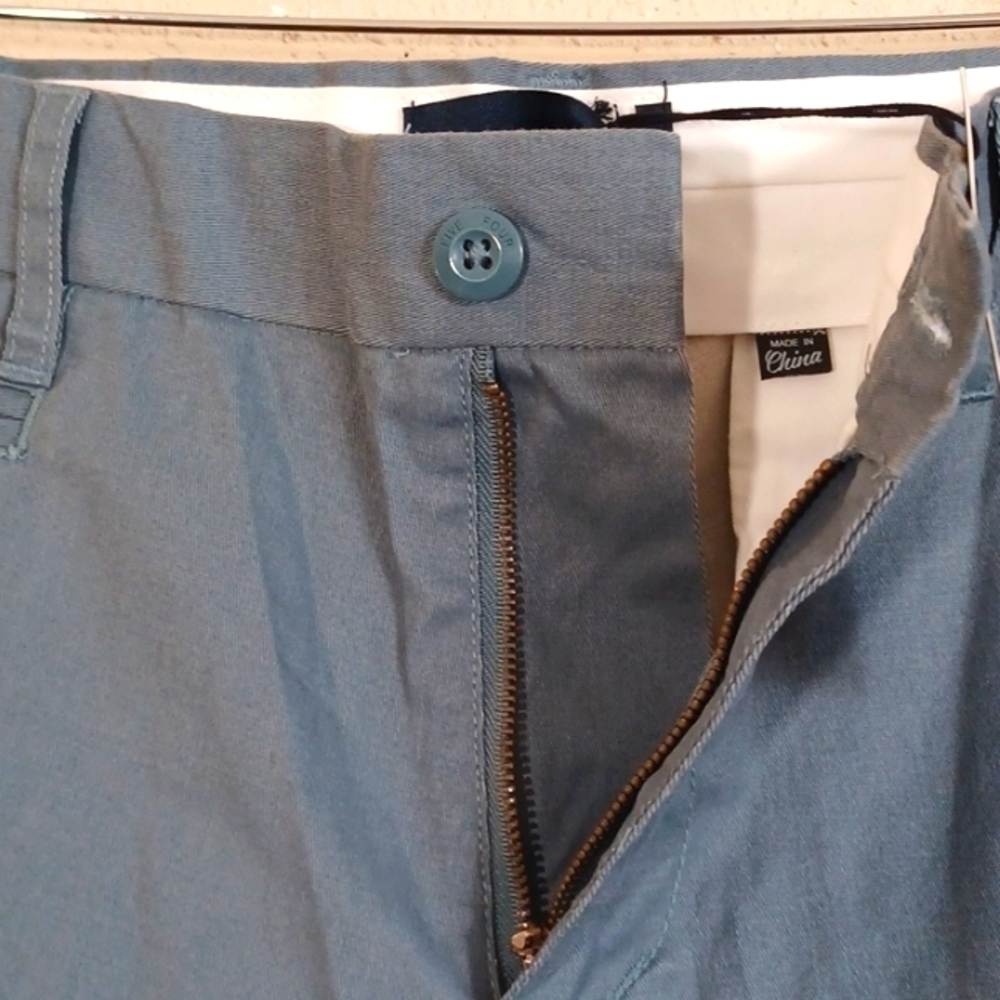 FIVE Four Pants. - Picture 3 of 5